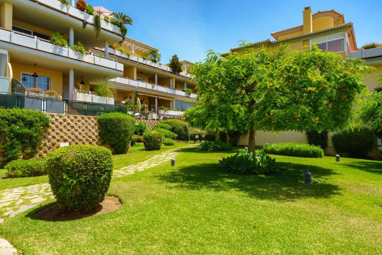 Magnificent On First Line Golf Cabopino M5 Apartment